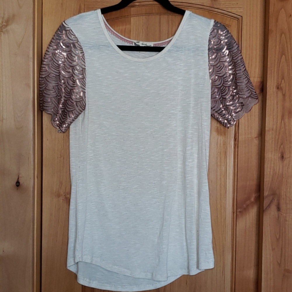 About A Girl short sleeve dressy shirt